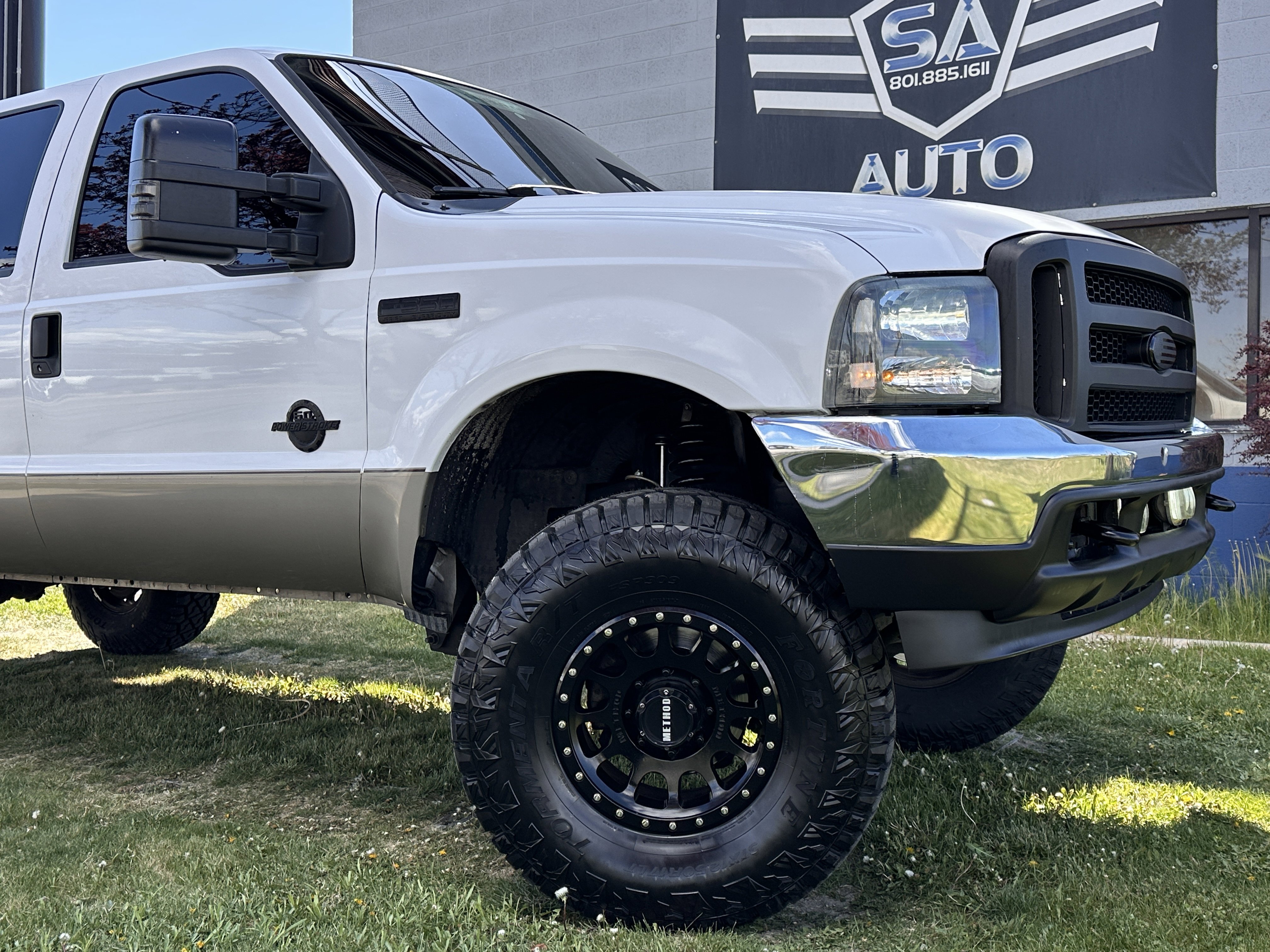 Used 2004 Ford F250 Lariat RWD image 3