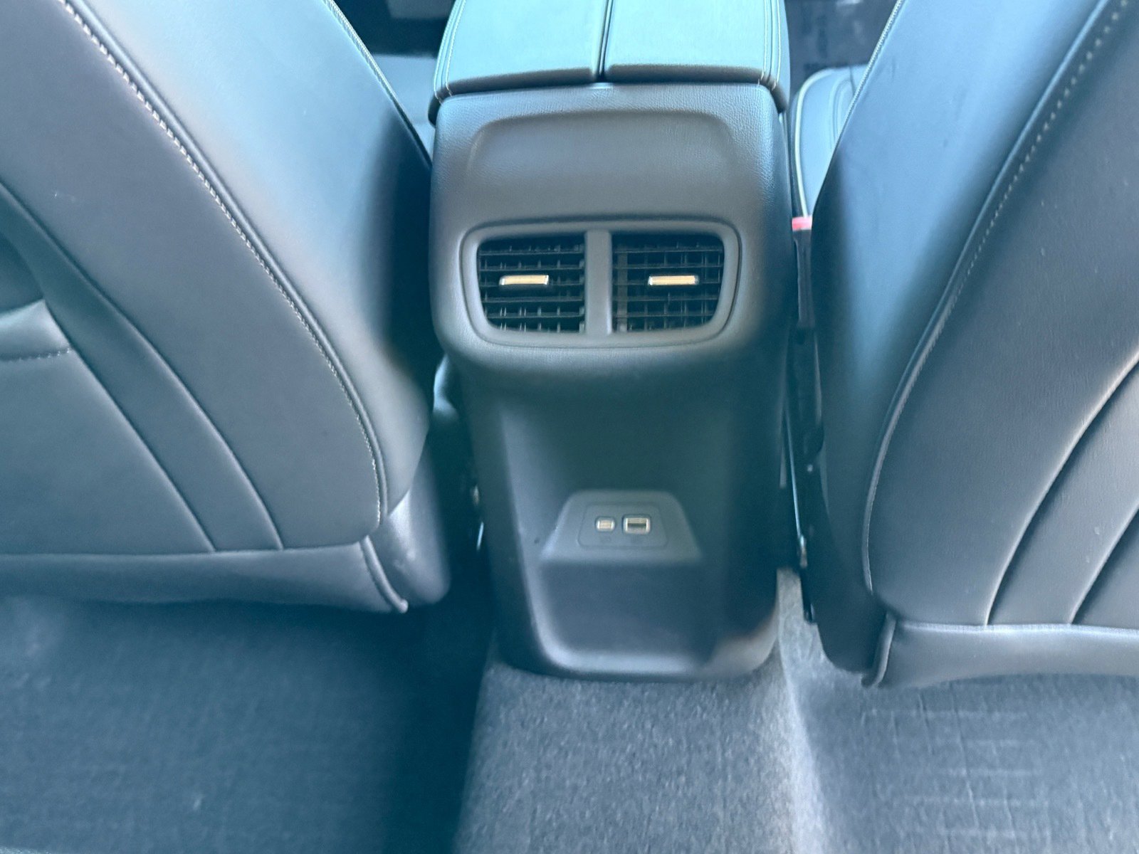 Used 2023 Buick Envision Essence image 14