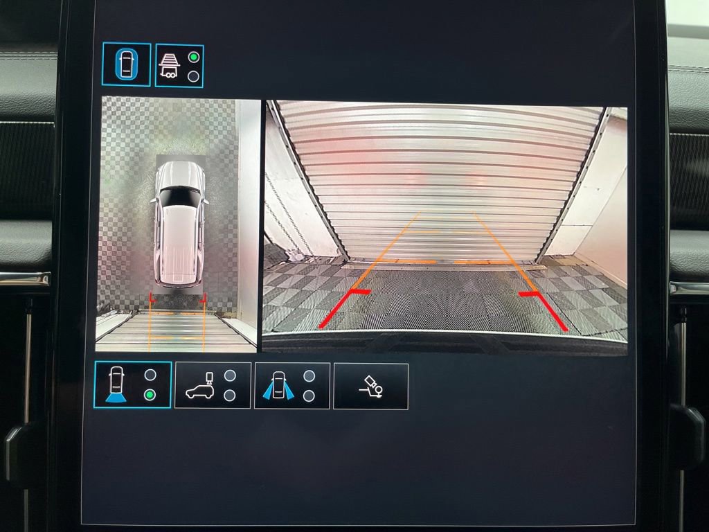 New 2026 GMC Yukon Elevation w/ Elevation Premium Package RWD image 13