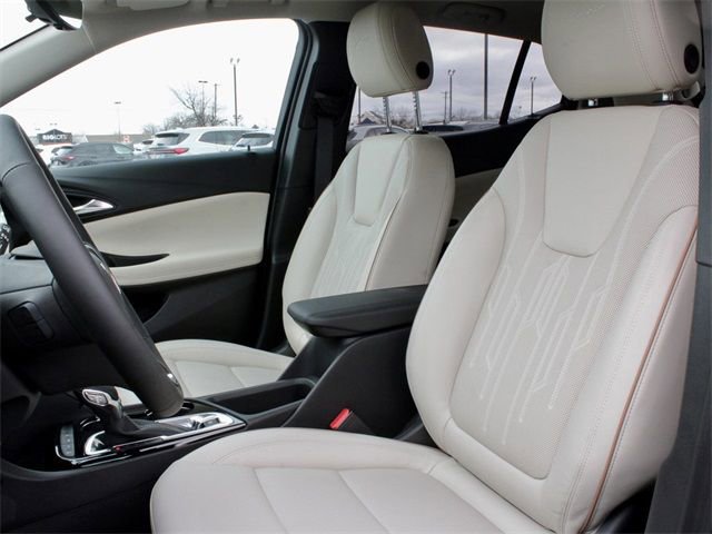 New 2025 Buick Encore GX Avenir w/ Avenir Technology Package image 16