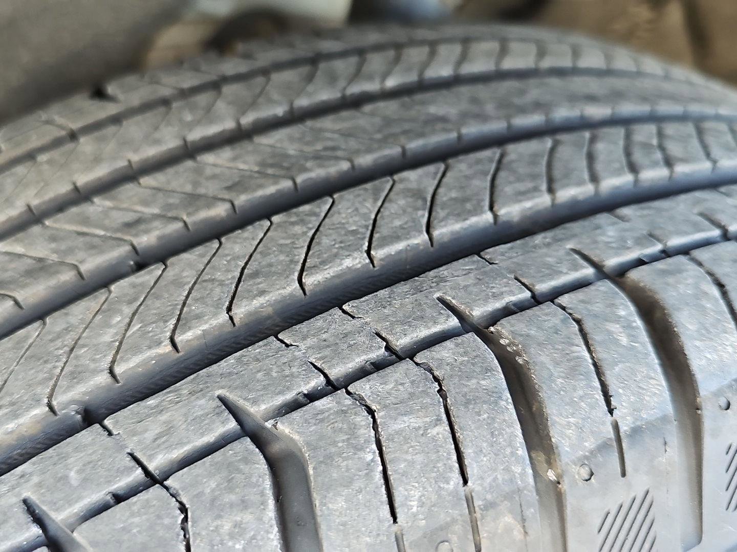 Used 2025 GMC Terrain Elevation image 5