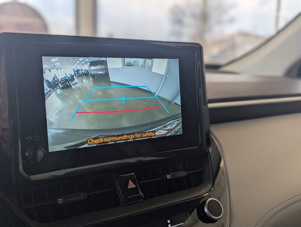 Used 2025 Toyota Corolla Cross LE w/ Black Badges Package (TMS) image 15