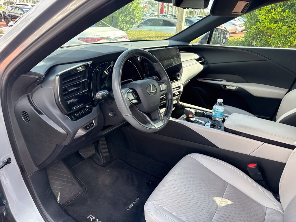Used 2024 Lexus RX 350 Premium Plus w/ Convenience Package FWD image 5