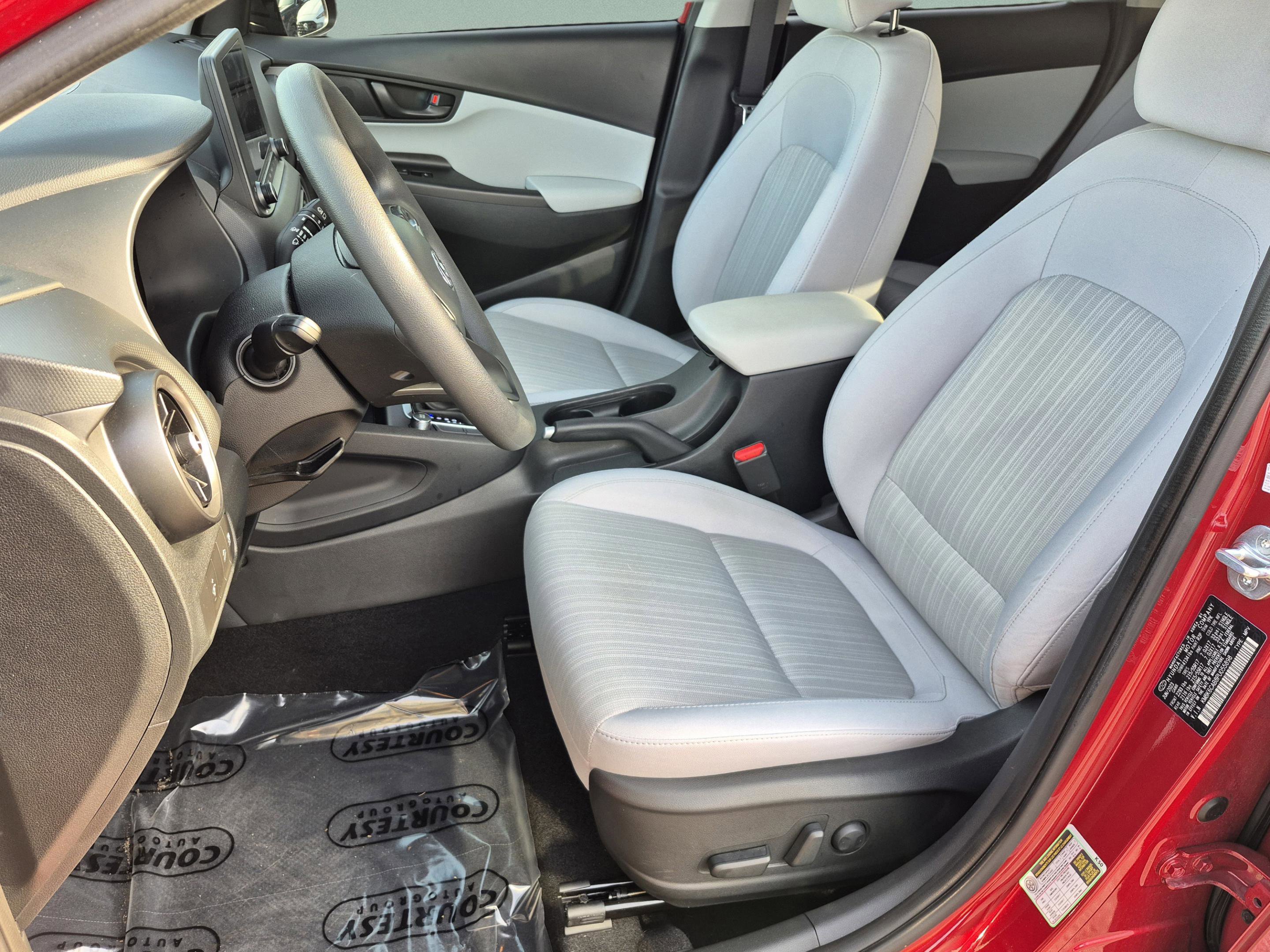 Certified 2023 Hyundai Kona SEL w/ Cargo Package AWD/4WD image 18