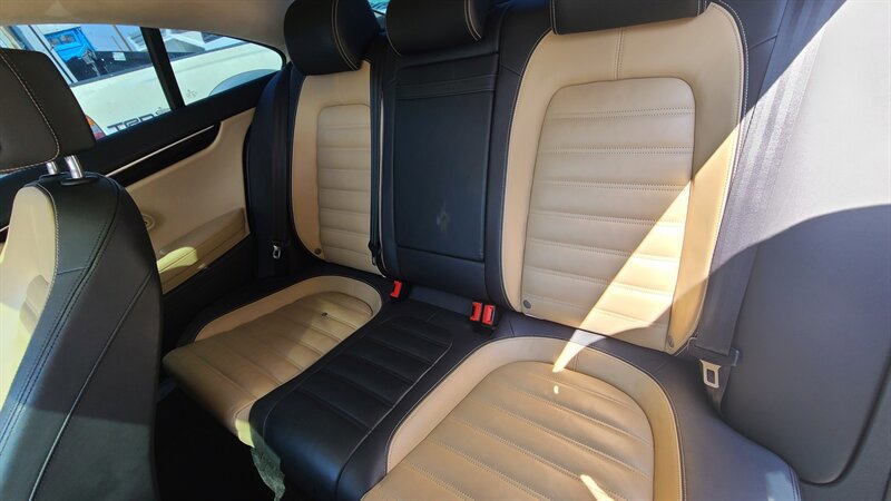 Used 2013 Volkswagen CC Lux image 8