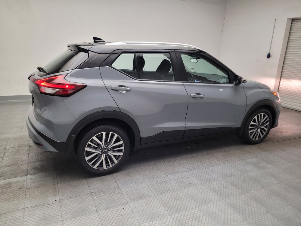 Used 2023 Nissan Kicks SV FWD image 10