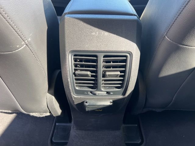 Used 2018 Ford Escape Titanium AWD/4WD image 6