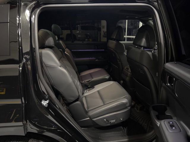 Used 2025 Hyundai Santa Fe Calligraphy image 33