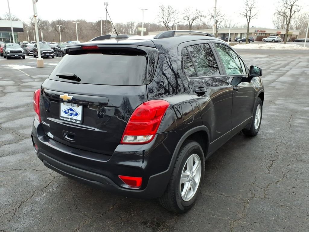 Used 2021 Chevrolet Trax LT w/ Premium Seat Package image 7
