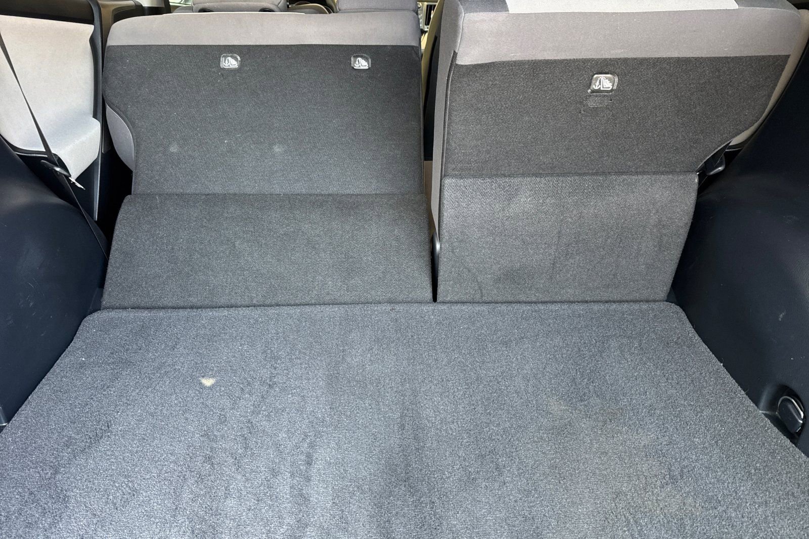 Used 2015 Toyota RAV4 XLE FWD image 18
