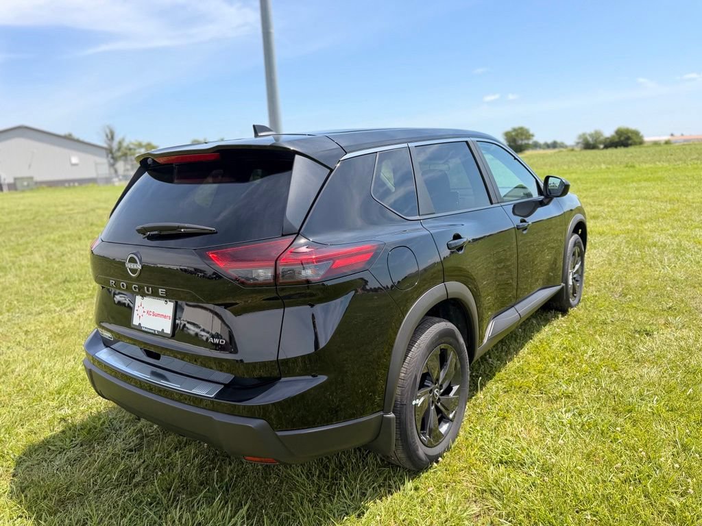 New 2026 Nissan Rogue SV w/ Rock Creek Premium Package AWD/4WD image 5