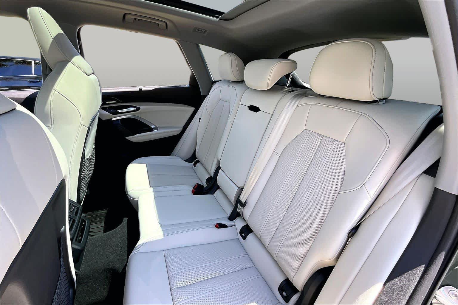 Used 2025 Audi Q5 Prestige AWD/4WD image 20