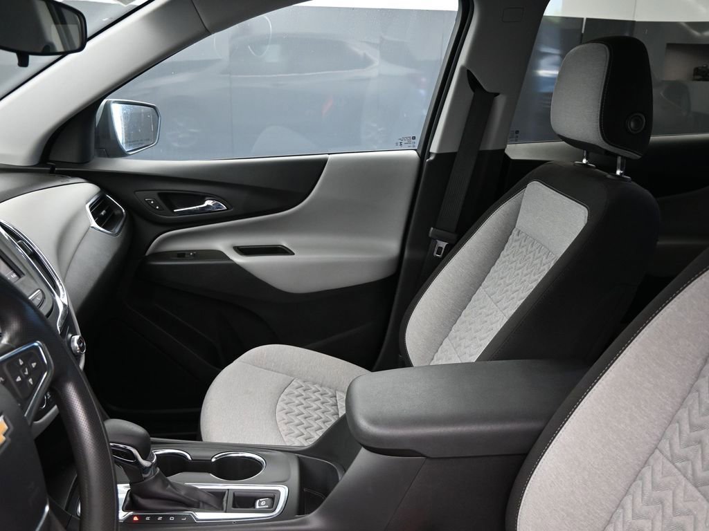 Used 2023 Chevrolet Equinox LT image 23