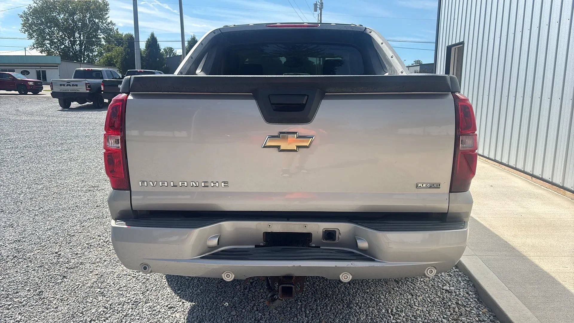 Used 2007 Chevrolet Avalanche LTZ w/ LTZ Preferred Equipment Group AWD/4WD image 4