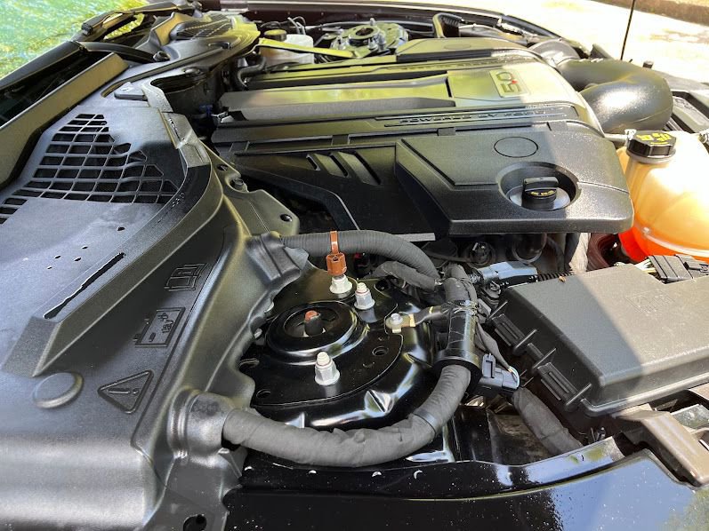 Used 2018 Ford Mustang GT Premium RWD image 30
