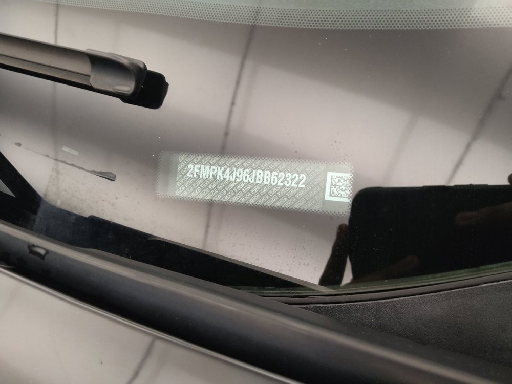 Used 2018 Ford Edge SEL w/ Equipment Group 201A image 33