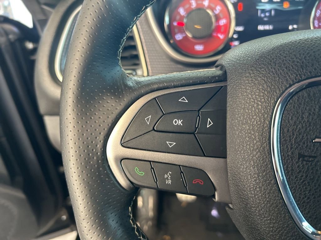 Used 2015 Dodge Challenger SRT Hellcat image 44