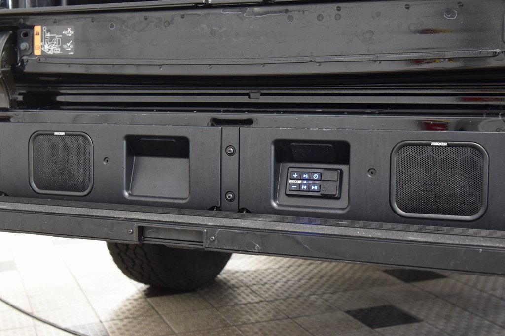 Used 2024 GMC Sierra 2500 AT4 w/ Technology Package image 23