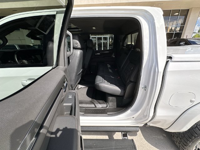 Certified 2022 GMC Sierra 1500 AT4 w/ AT4 Premium Package AWD/4WD image 31