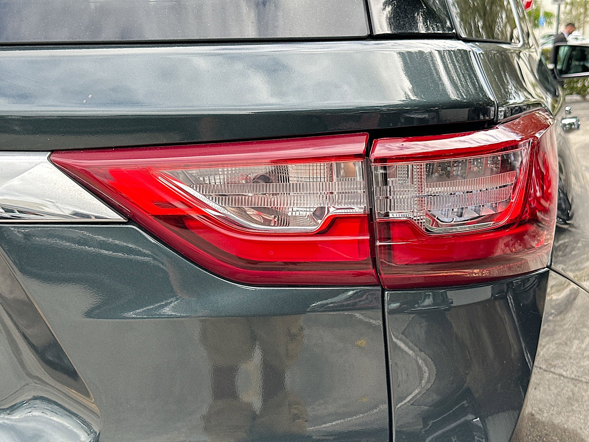 Used 2019 Chevrolet Traverse Premier w/ Driver Confidence II Package image 34