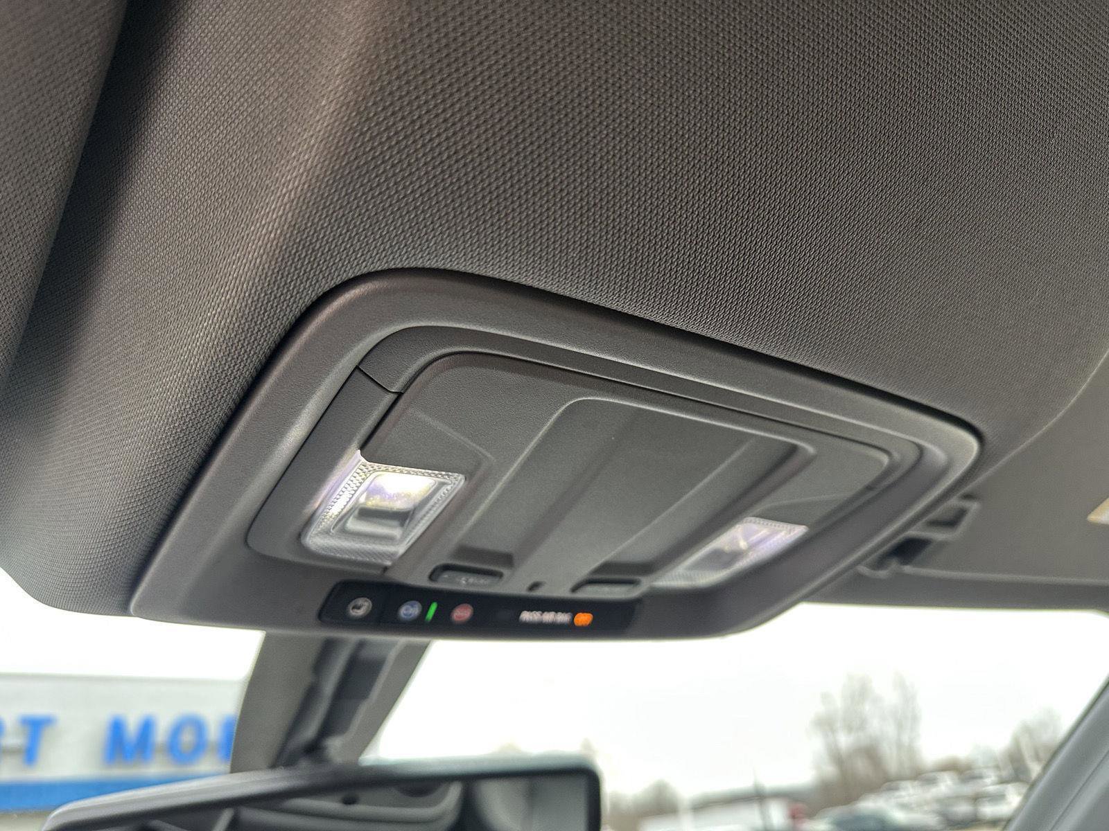 Used 2022 Chevrolet Silverado 2500 LTZ w/ Gooseneck/5TH Wheel Package image 33