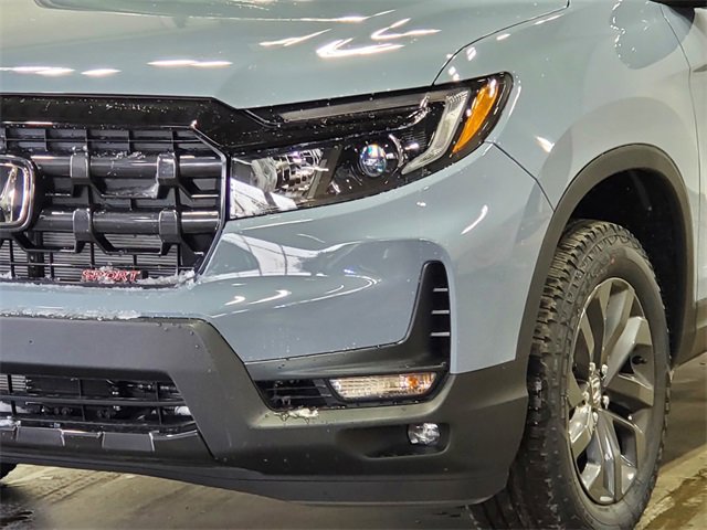 New 2025 Honda Ridgeline Sport image 9