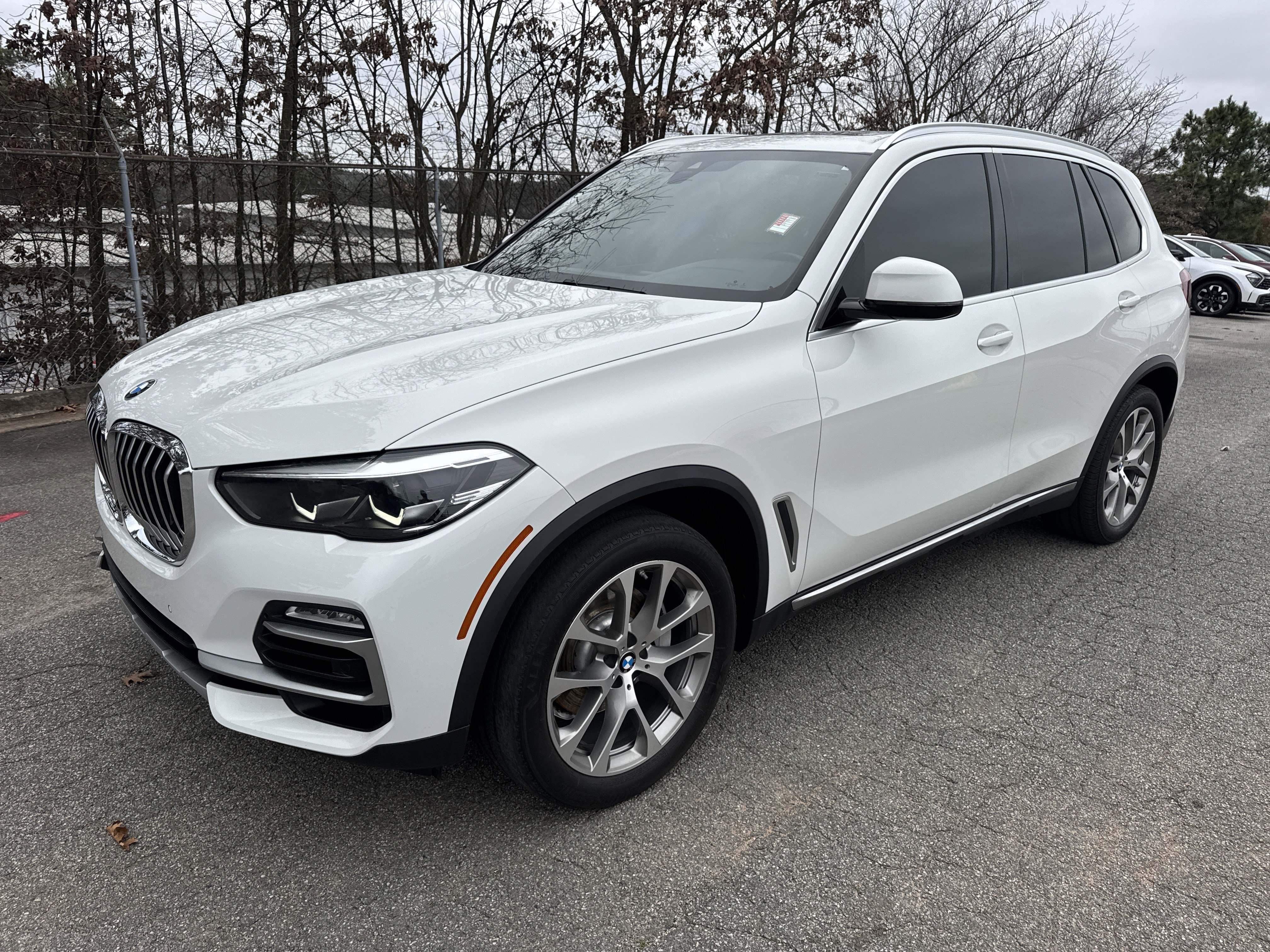 Used 2021 BMW X5 sDrive40i w/ Convenience Package image 3