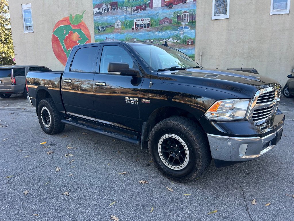 Used 2016 RAM 1500 Big Horn image 3