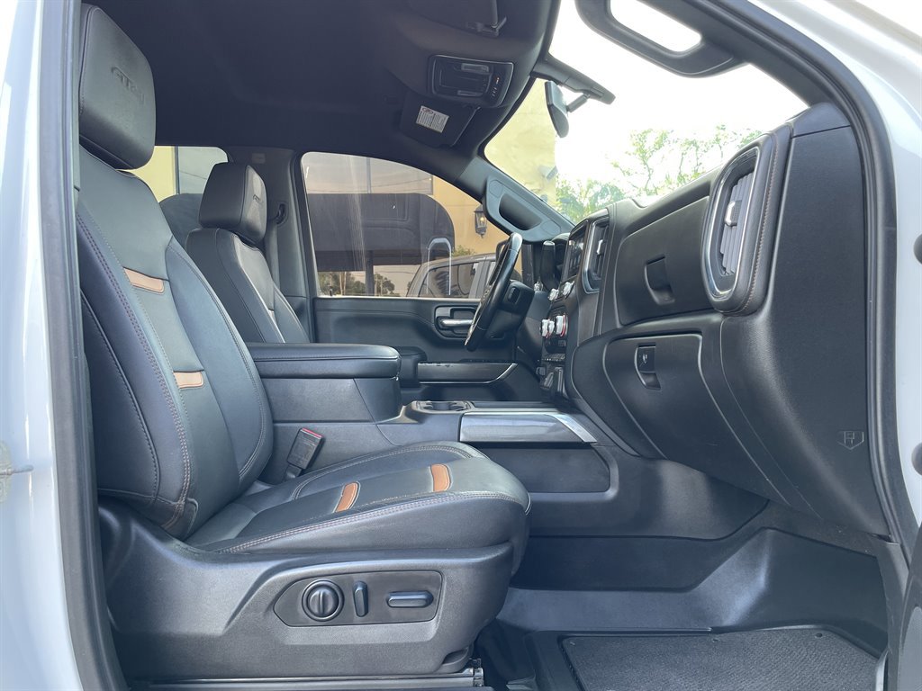 Used 2022 GMC Sierra 2500 AT4 image 22