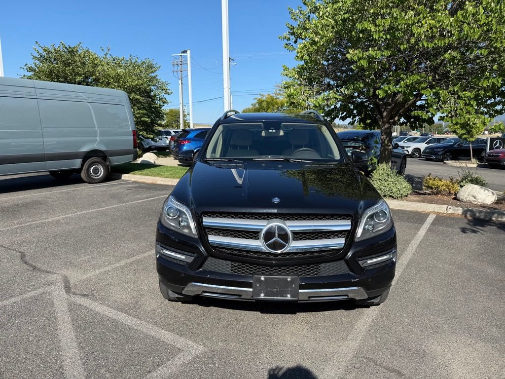 Used 2013 Mercedes-Benz GL 450 4MATIC image 2