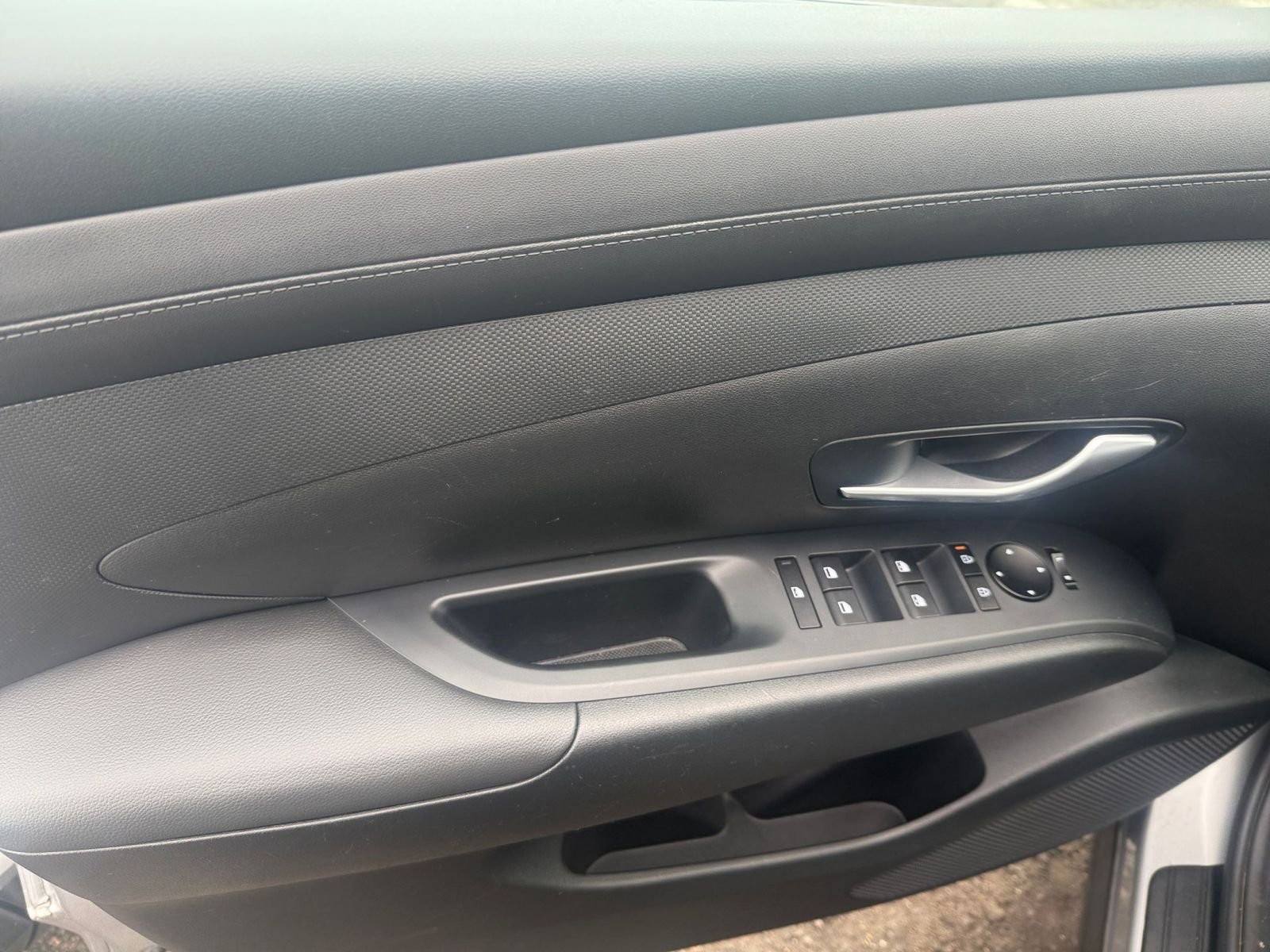 Used 2025 Hyundai Tucson SEL AWD/4WD image 18