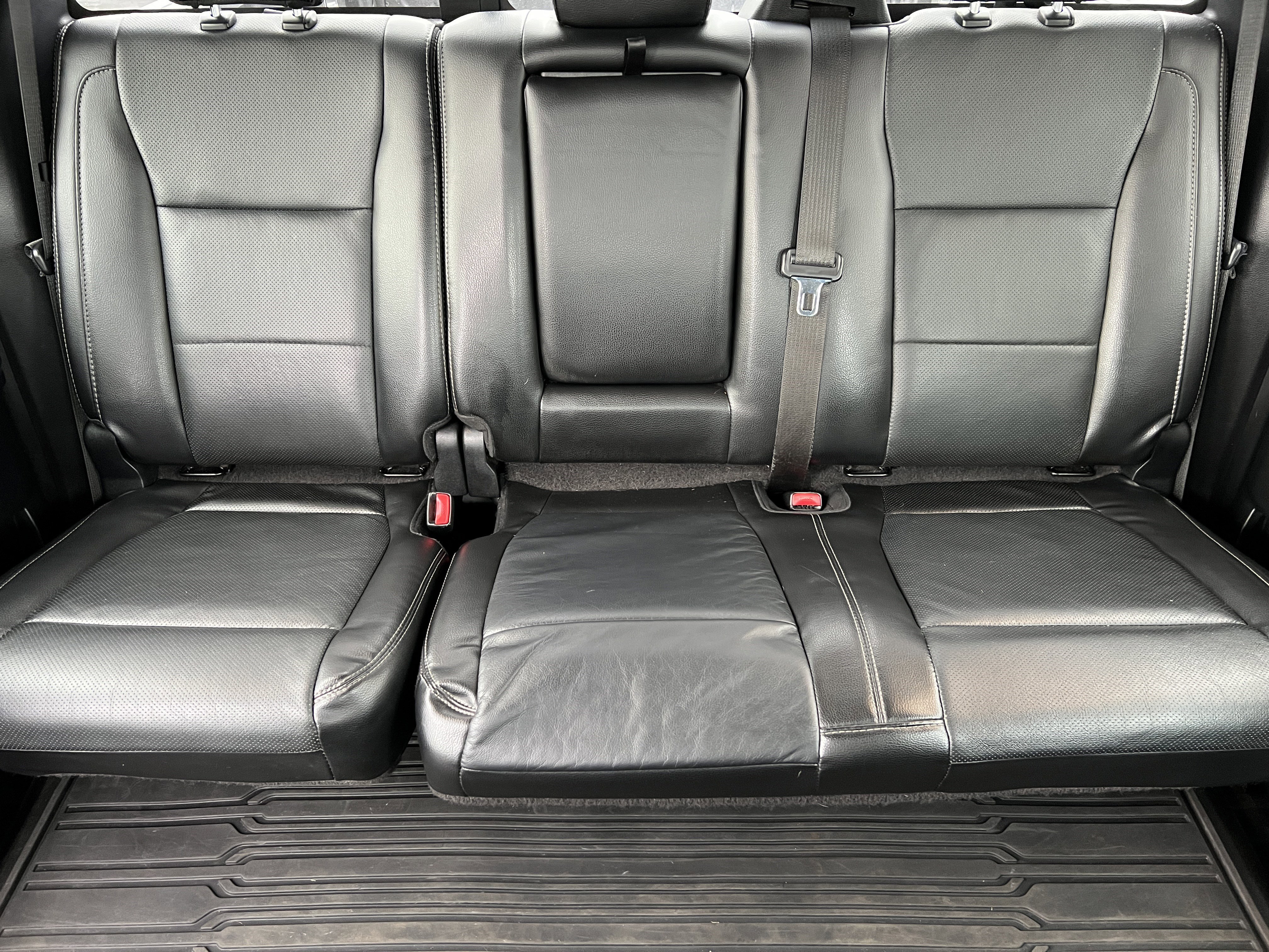 Used 2016 Ford F150 Lariat w/ Equipment Group 502A Luxury image 16