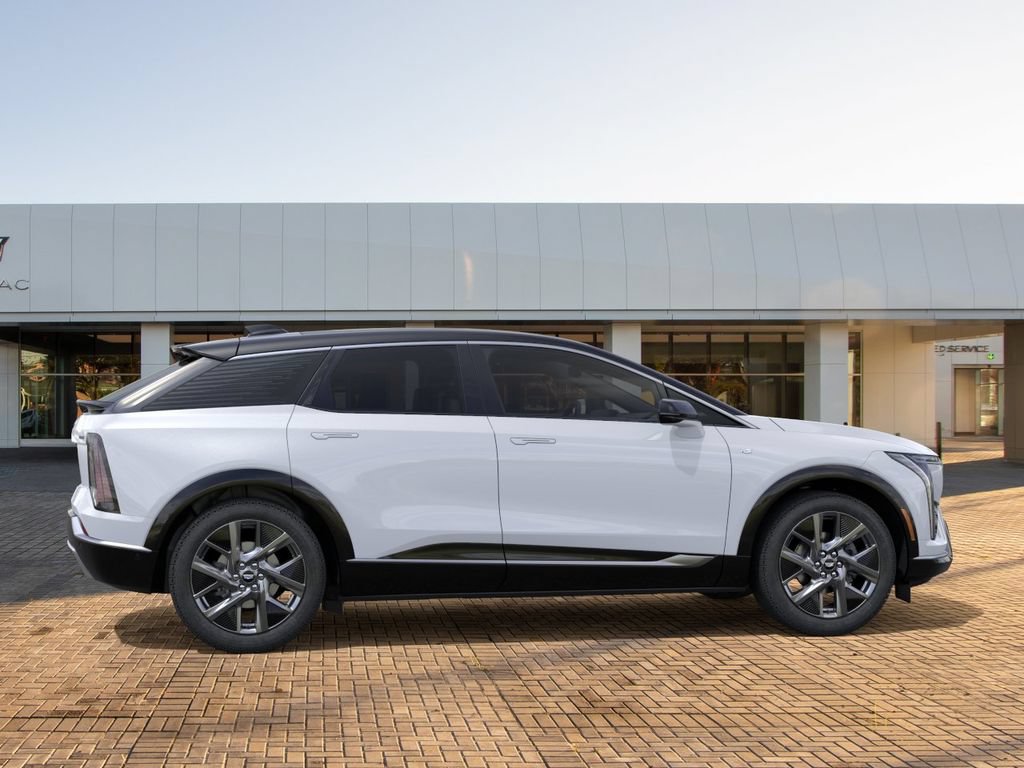 New 2026 Cadillac Optiq Luxury 1 RWD image 5