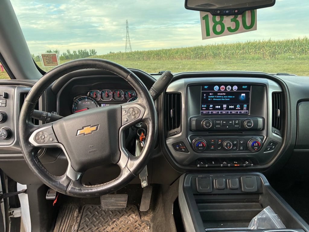 Used 2017 Chevrolet Silverado 1500 LTZ Z71 w/ LTZ Plus Package AWD/4WD image 11