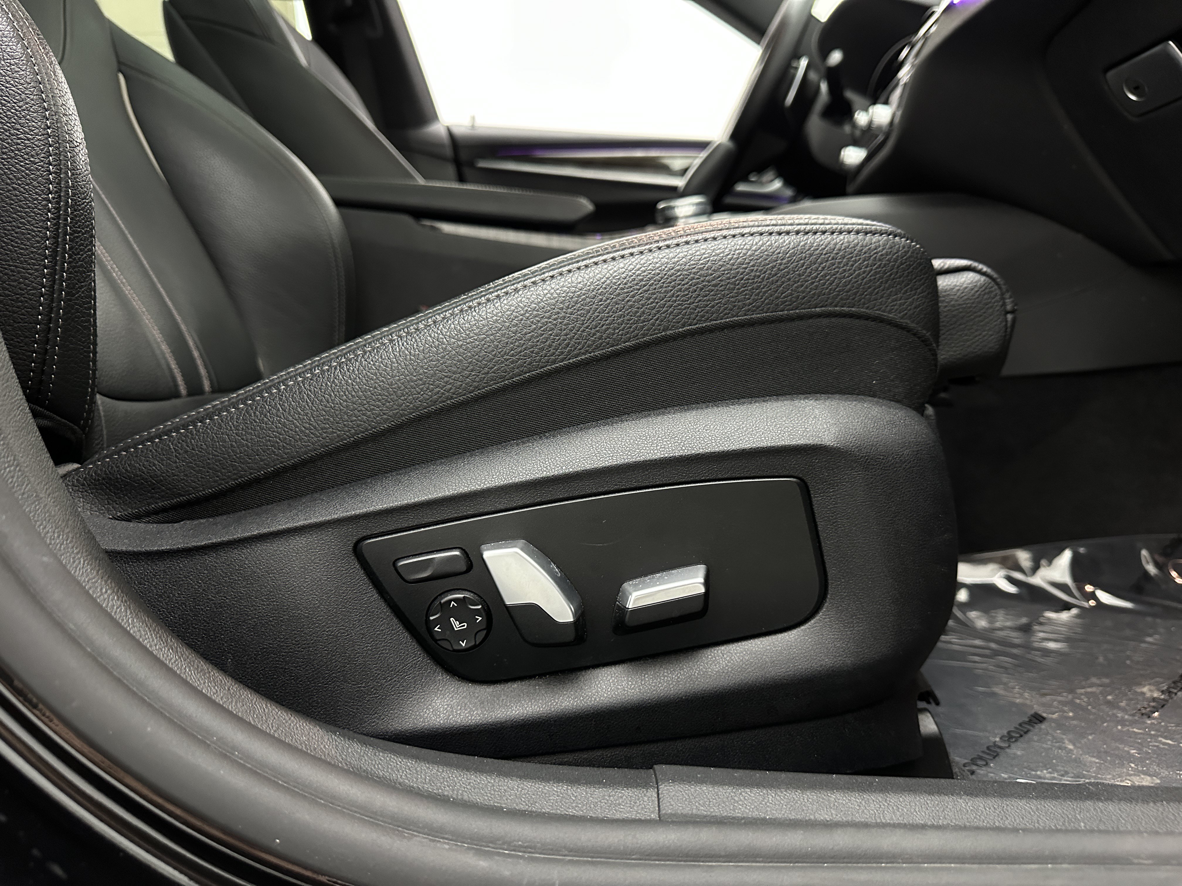 Used 2018 BMW 640i Gran Turismo xDrive AWD/4WD image 45