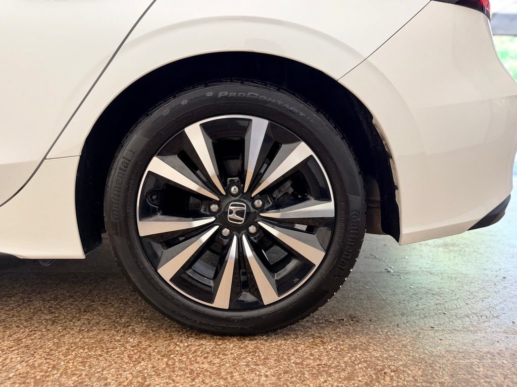 Used 2023 Honda Civic EX-L image 24
