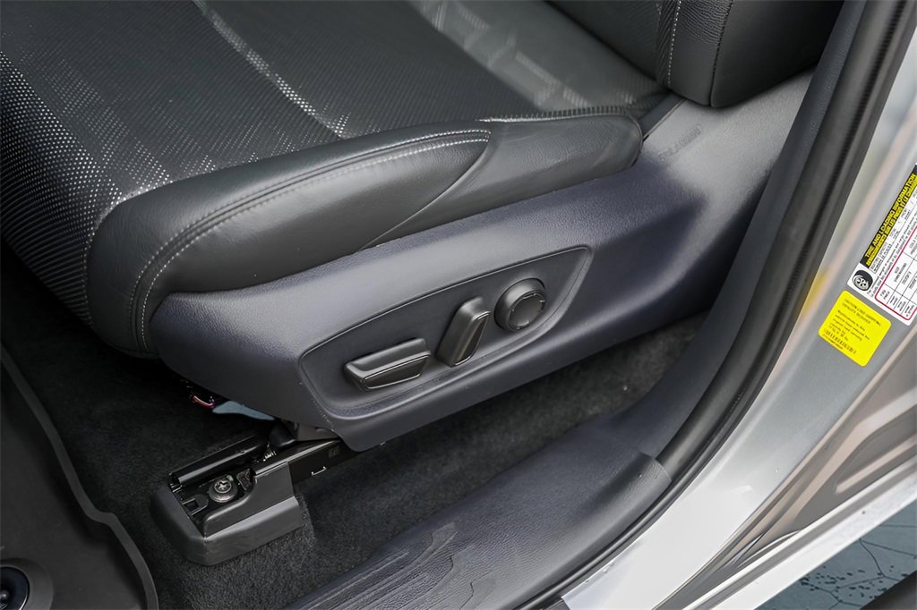 Used 2024 Toyota Tacoma 4x4 Double Cab Hybrid image 11