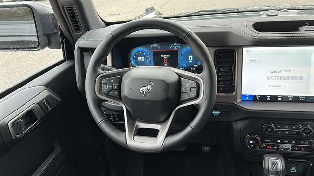 New 2025 Ford Bronco Outer Banks AWD/4WD image 23