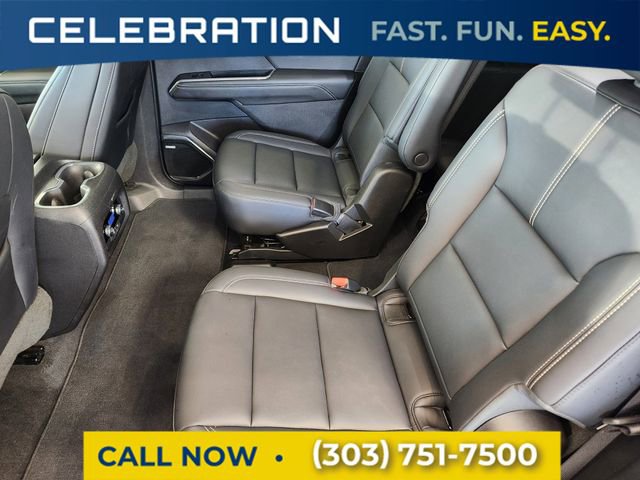 Used 2025 GMC Acadia Elevation w/ Elevation Premium Package image 12