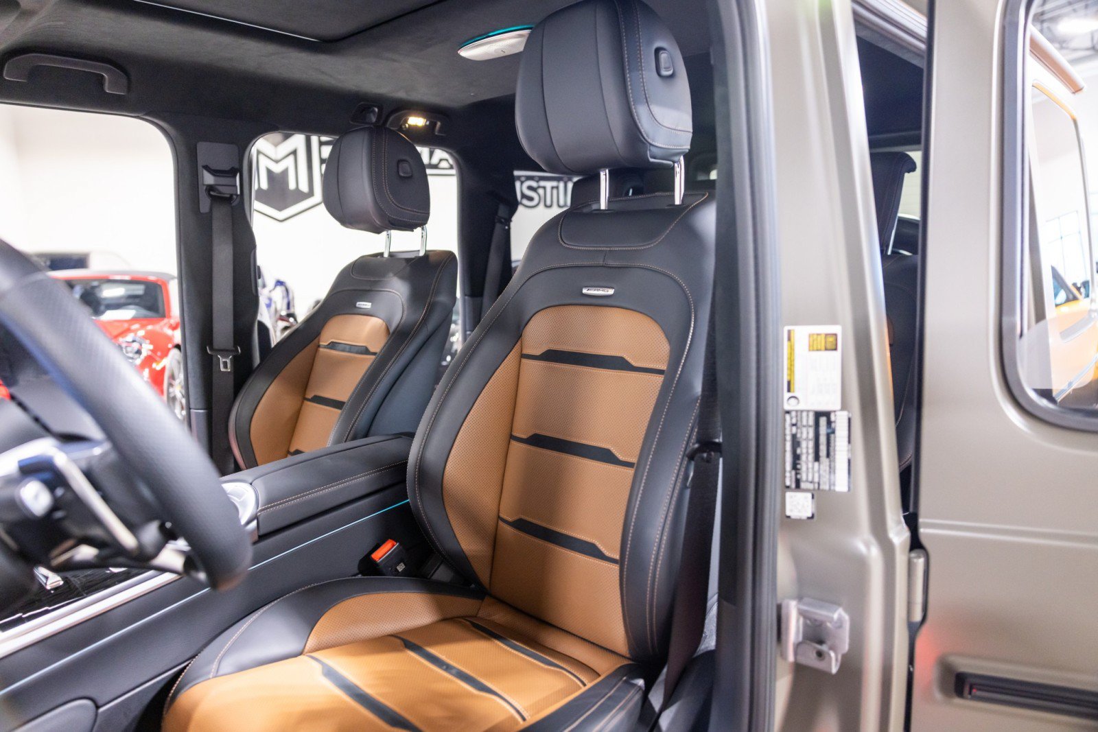 Used 2025 Mercedes-Benz G 63 AMG 4MATIC w/ Night Package Magno image 36
