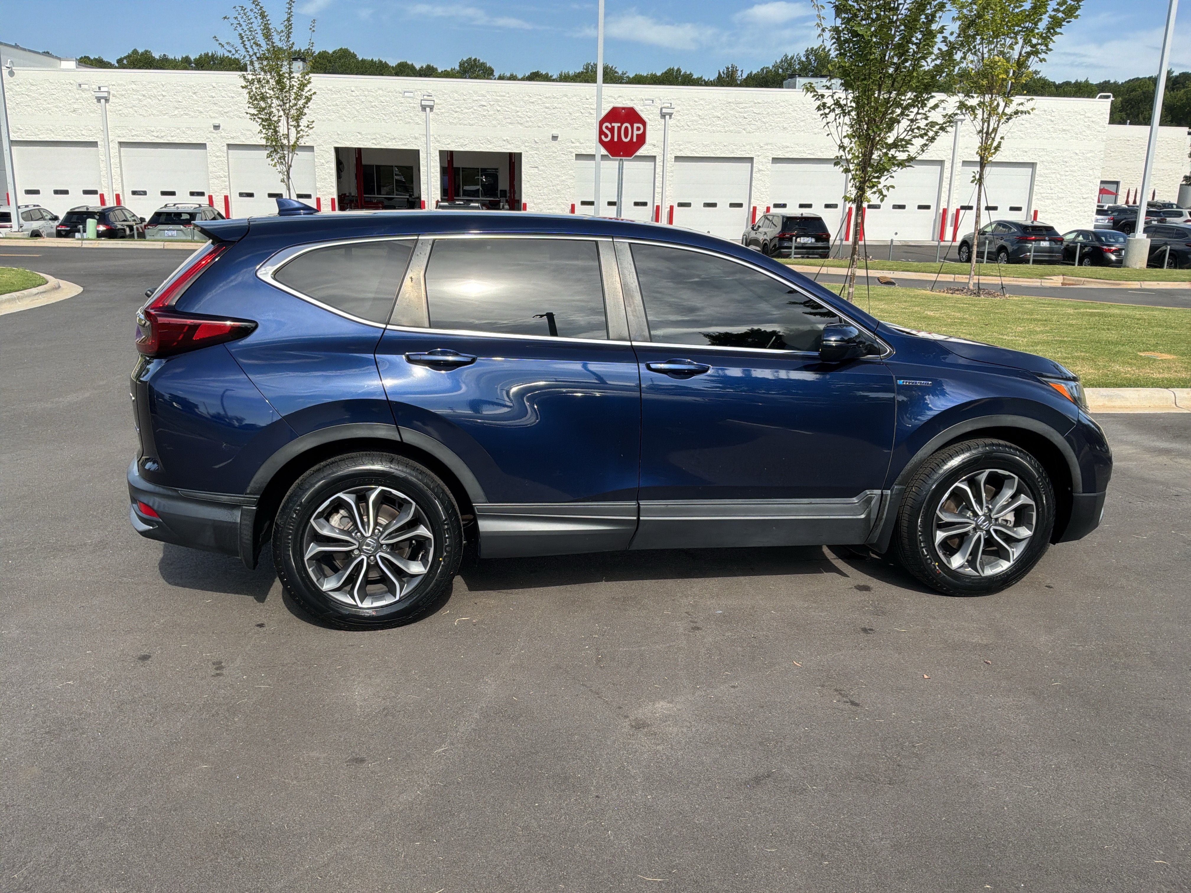 Used 2022 Honda CR-V EX-L image 11