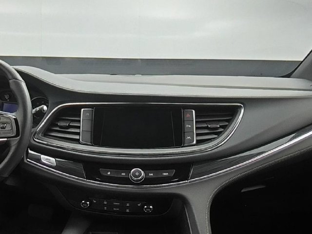 Used 2024 Buick Enclave Essence w/ Experience Buick Package FWD image 25