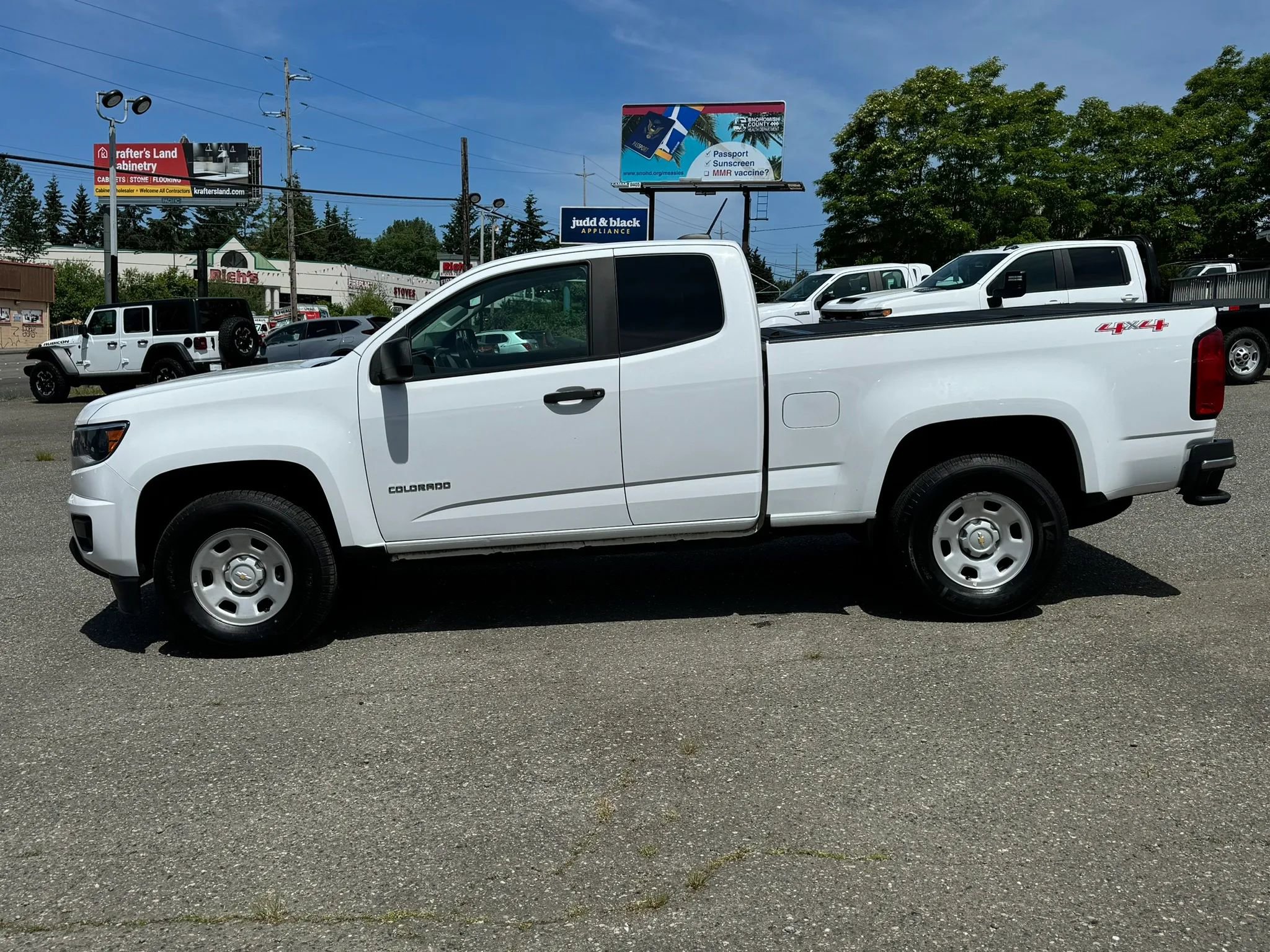 Used 2020 Chevrolet Colorado W/T w/ WT Convenience Package AWD/4WD image 8