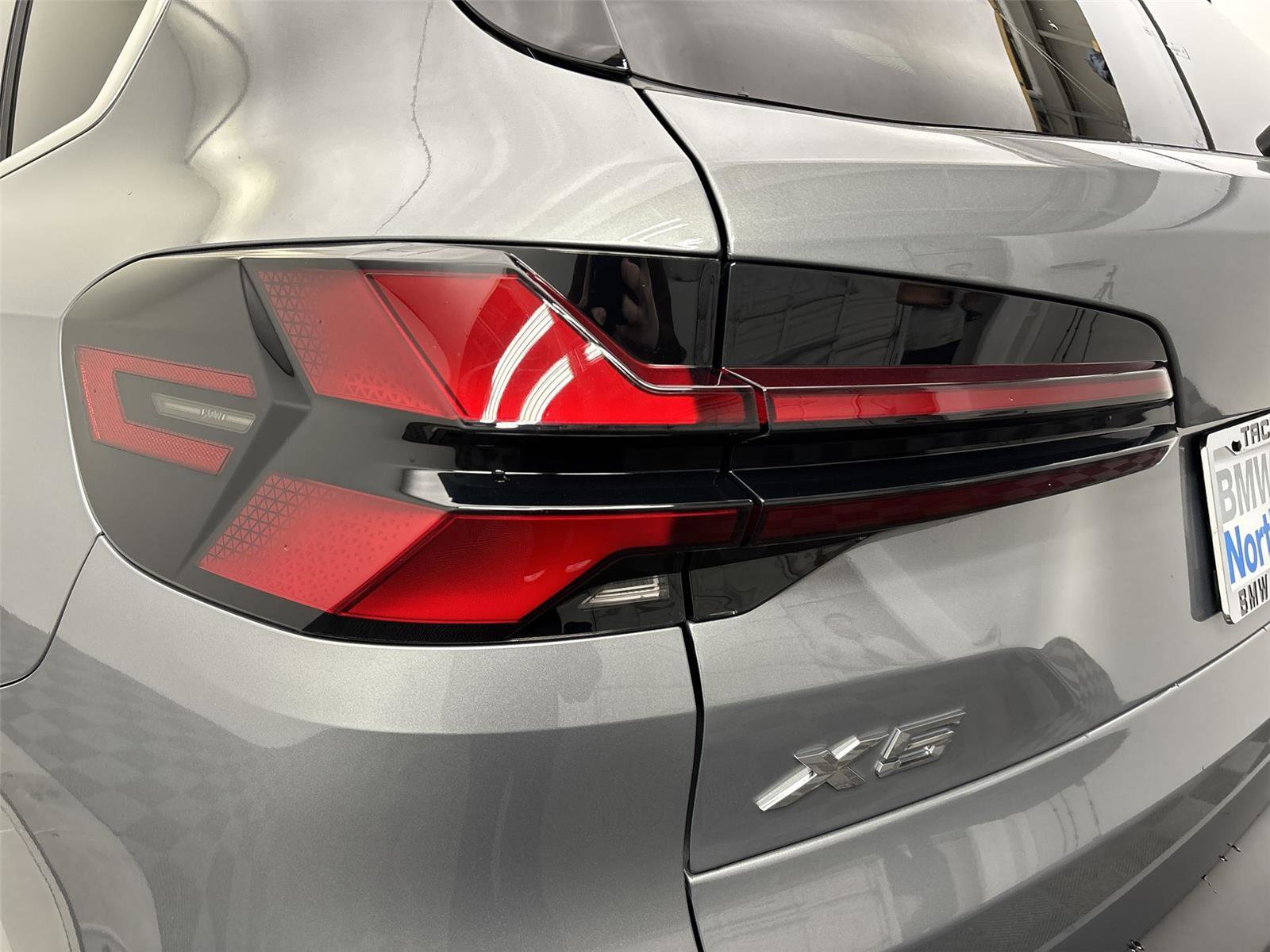 New 2026 BMW X5 xDrive50e AWD/4WD image 19