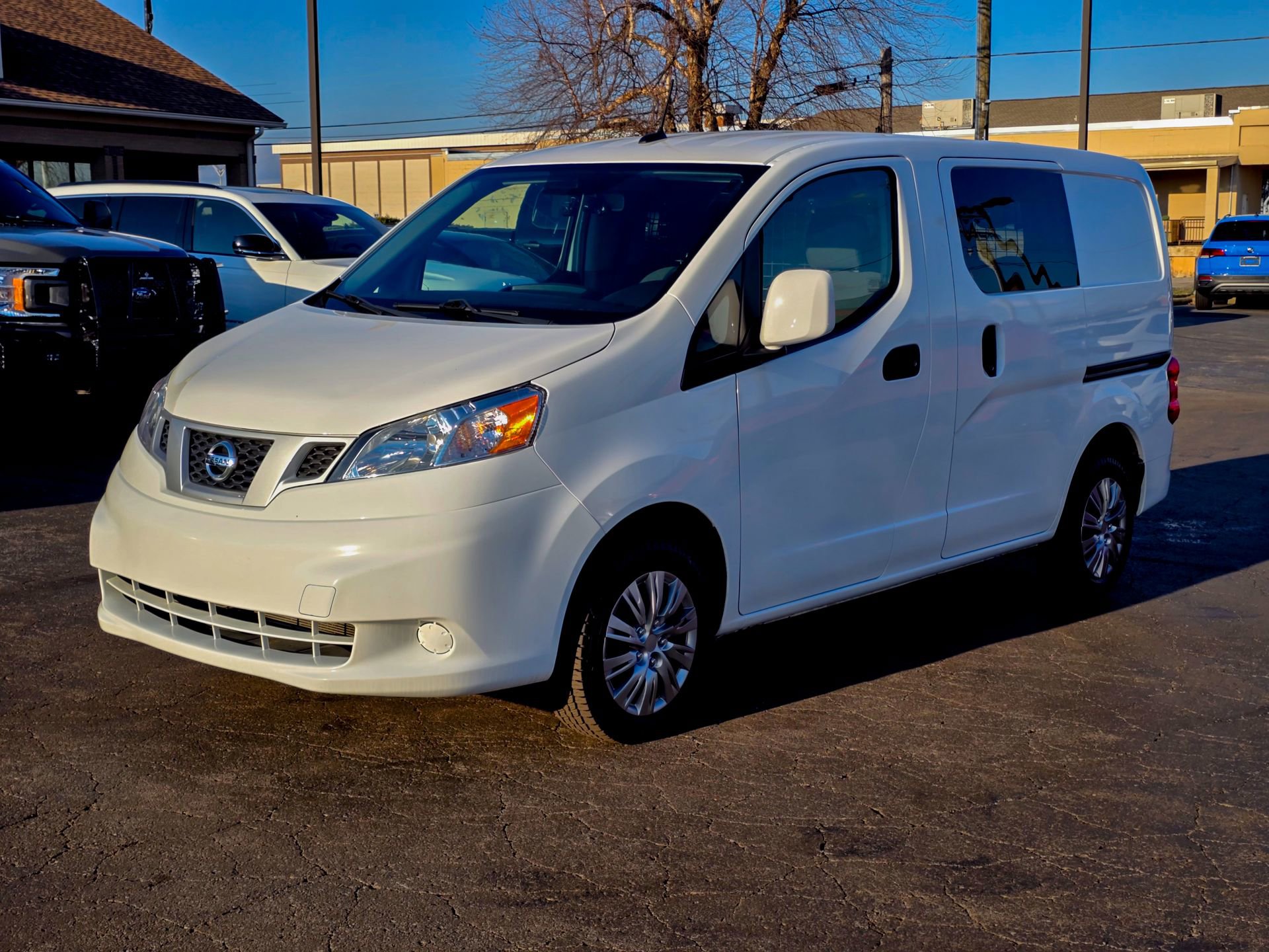 Used 2021 Nissan NV200 SV w/ Sliding Door Glass Package image 9