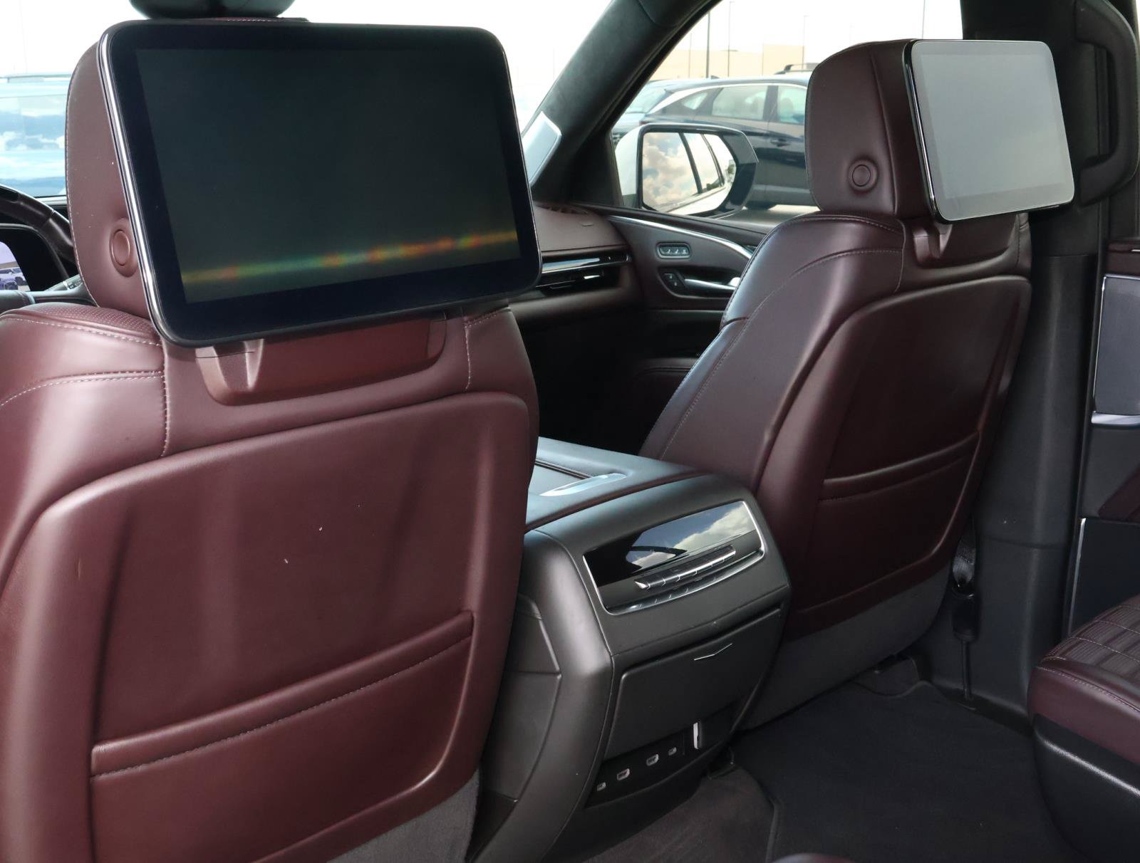 Used 2024 Cadillac Escalade Sport Platinum AWD/4WD image 20