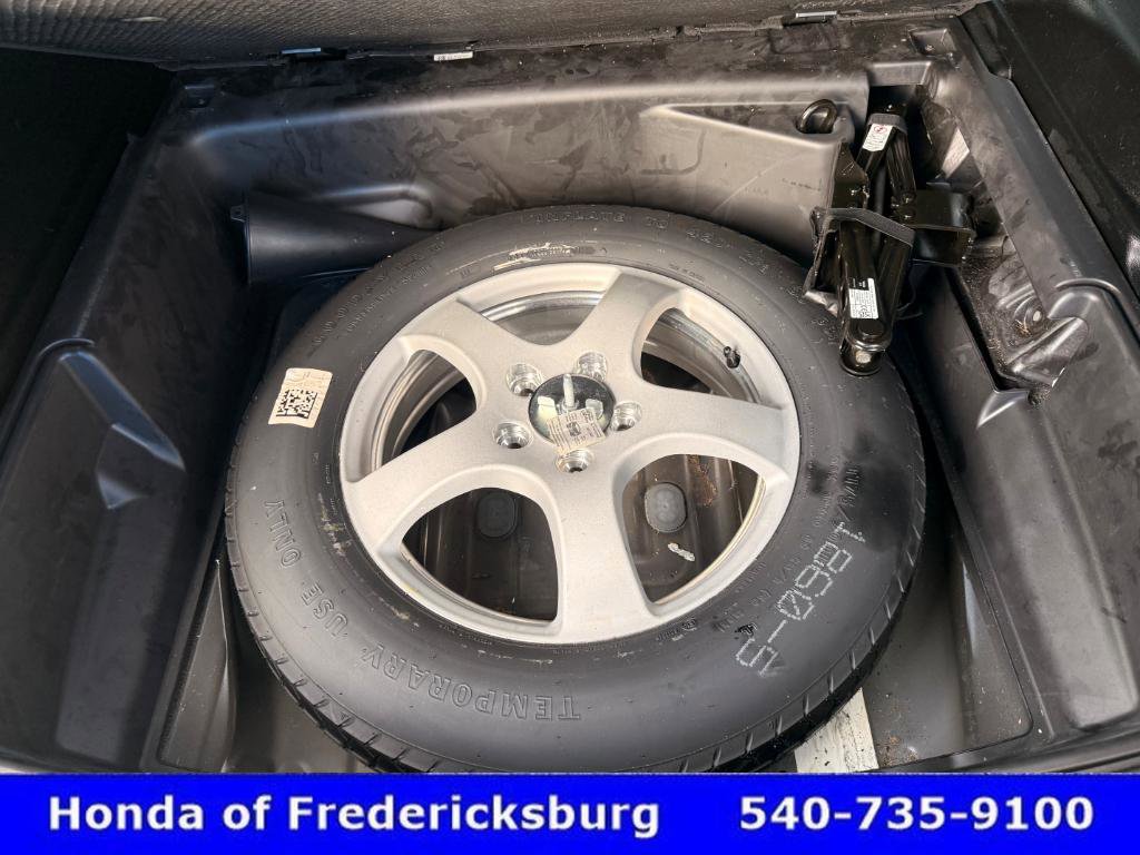 Used 2023 Jeep Grand Cherokee Laredo image 21