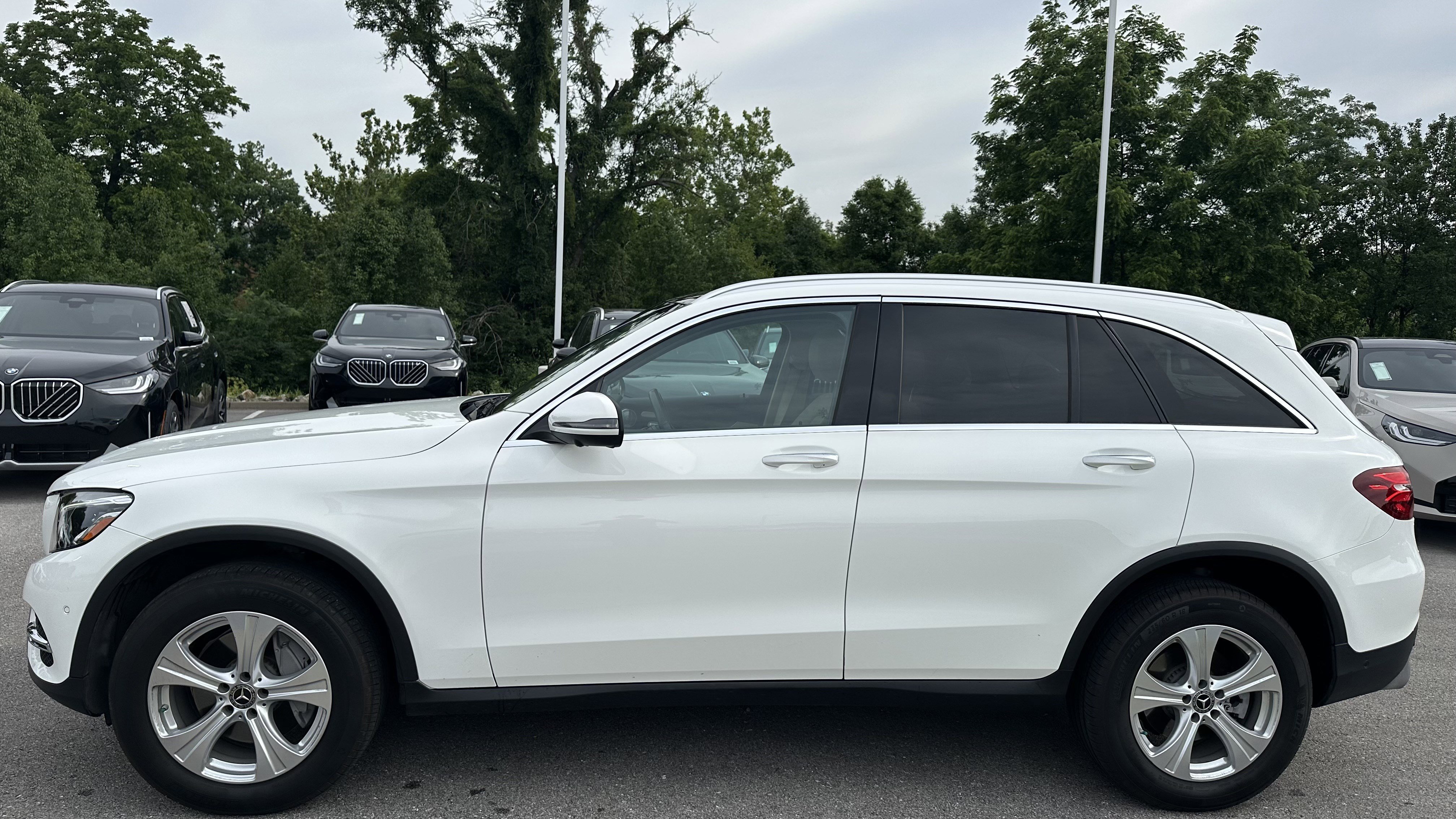 Used 2018 Mercedes-Benz GLC 300 4MATIC image 6