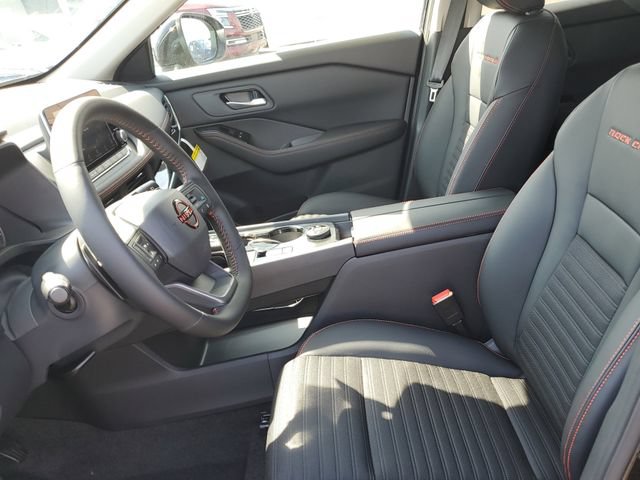 New 2026 Nissan Rogue SV AWD/4WD image 19