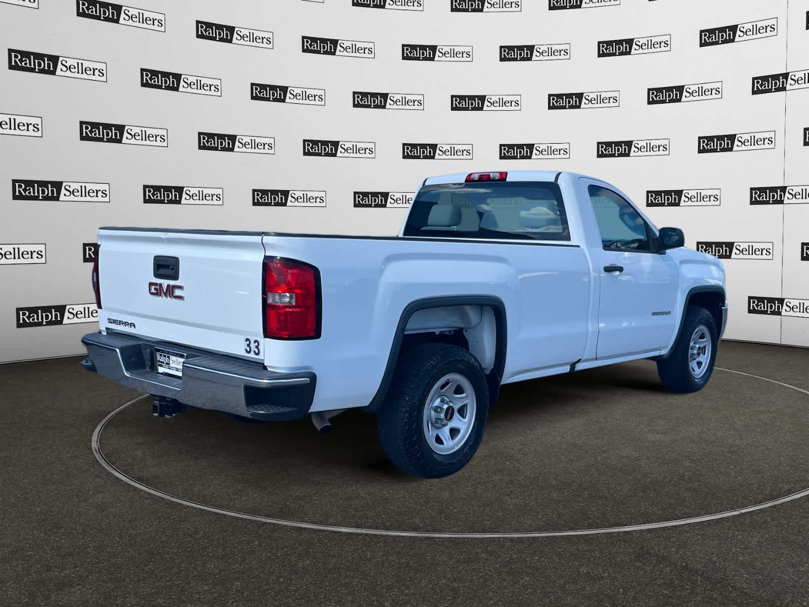 Used 2016 GMC Sierra 1500 2WD Regular Cab image 5